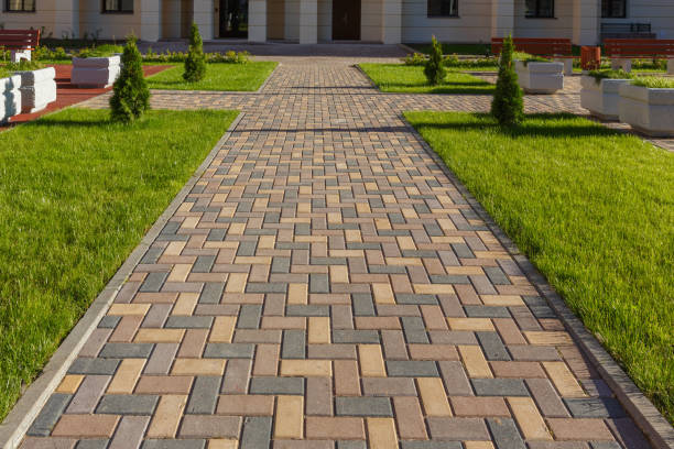 Best Residential Paver Driveway  in Bowling Green, MO